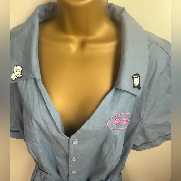 torrid X Betty & Veronica Chambray SpreadCollar Retro Button Front Romper NWT 18 - Picture 8 of 16